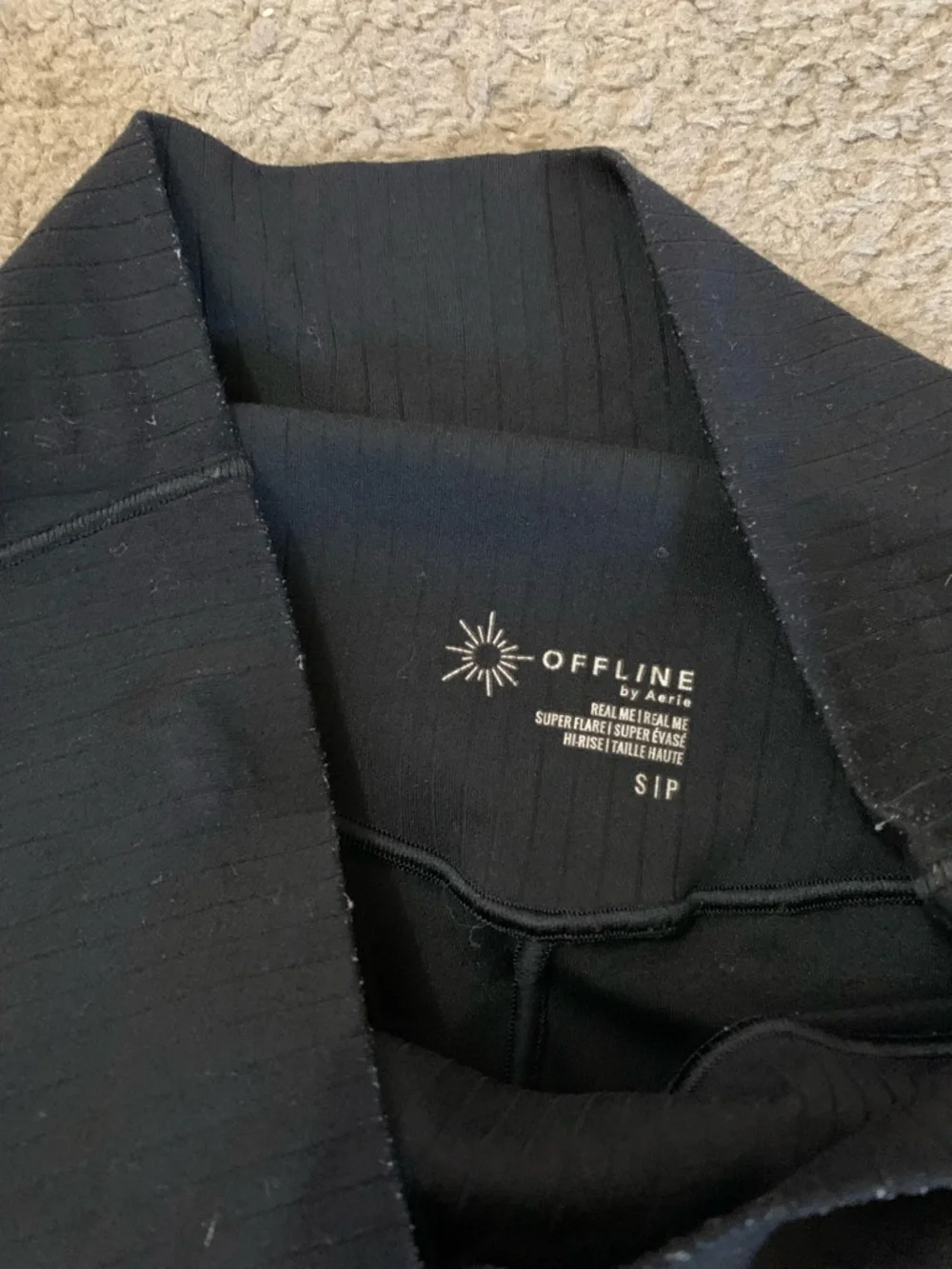 Size small offline by aerie flared leggings - Picture 2 of 3